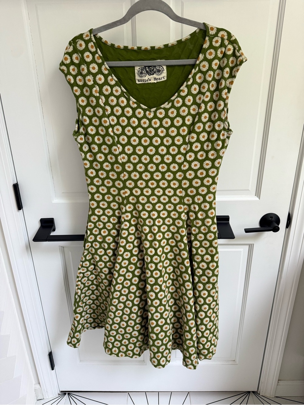 Effie's Heart Olive Green Daisy Print Midi Dress